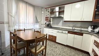 Casa aparellada a Cistérniga