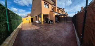 Casa adossada  Calle lagunas de villafafila