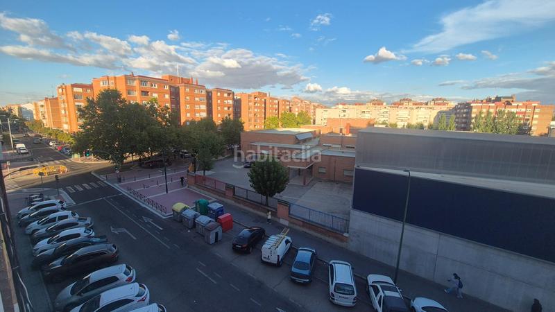 Foto 170d5faf-265e-43fd-b81b-4f3fe35d0080. Piso en Delicias Valladolid