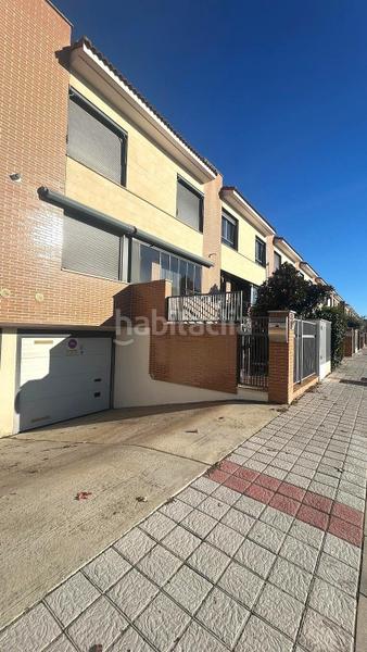 Foto 9317db5c-2a20-4678-a890-cf6fca206e98. Casa a schiera con riscaldamento parcheggio in Laguna de Duero