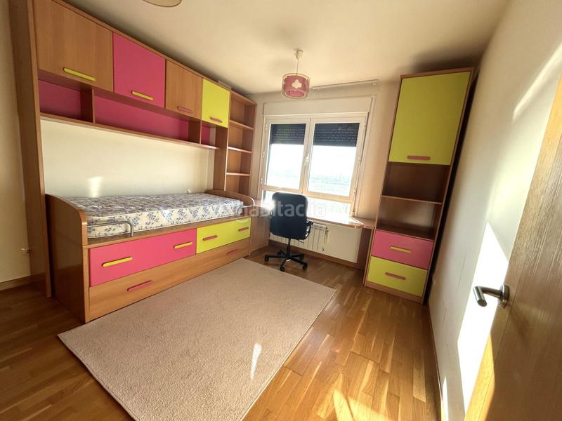 Foto a9017edf-cc37-4292-a6af-d61fe22a4467. Casa a schiera con riscaldamento parcheggio in Laguna de Duero