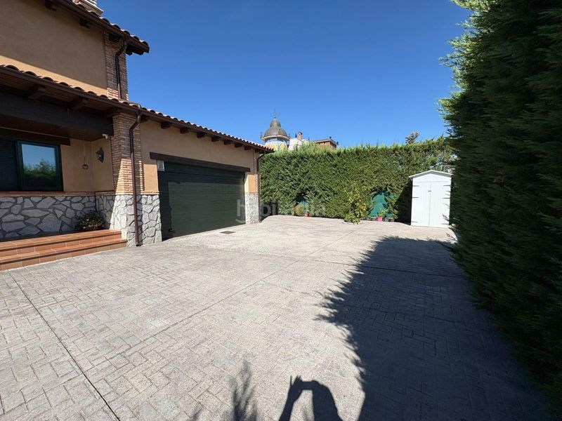 Foto 44546bd5-28bd-4e4a-aa51-799c2f486014. Casa amb calefacció piscina a Boecillo