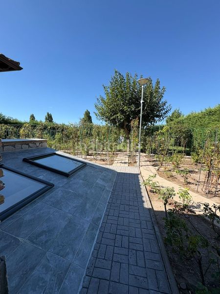 Foto fb74927a-6664-4748-b17e-89243dadf15a. Casa amb calefacció piscina a Boecillo
