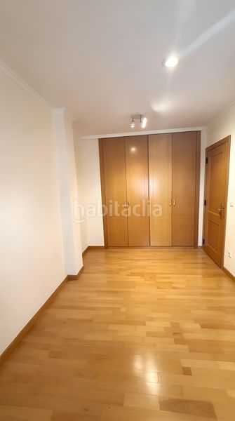 Foto b5b7febc-5a15-431f-b0b2-bbc96176accf. Casa adossada amb calefacció aparcament piscina a Boecillo