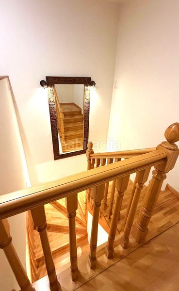 Foto c4898689-886d-49a6-968e-d7a881186ae6. Casa adossada amb calefacció aparcament piscina a Boecillo