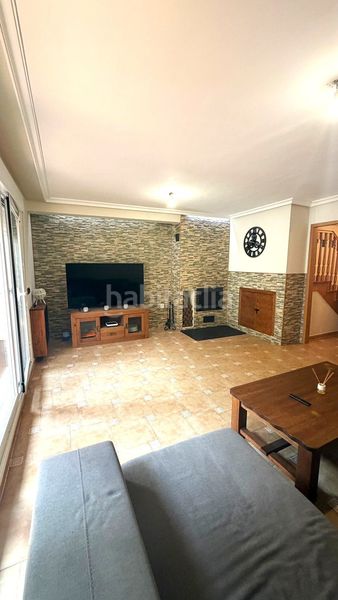 Foto d14437dd-1773-4a38-90ce-d5e92d5d0153. Casa adossada amb calefacció aparcament piscina a Boecillo