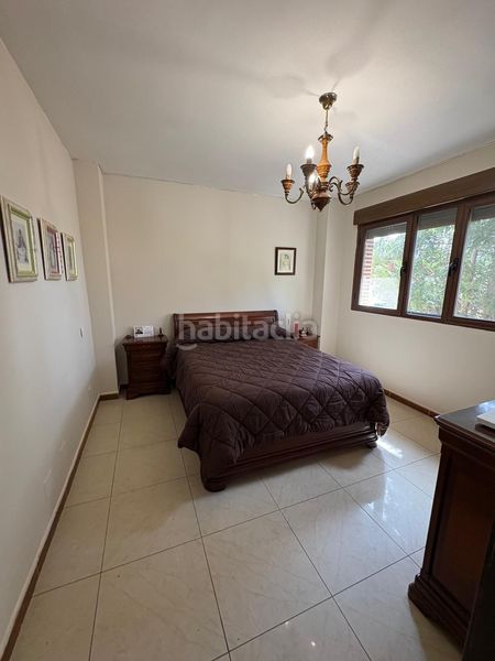 Foto e463b213-1ce3-46de-8113-727e65b73379. Casa amb calefacció aparcament piscina a Laguna de Duero