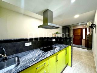 Local Comercial a Centre. Local en venta en blanes