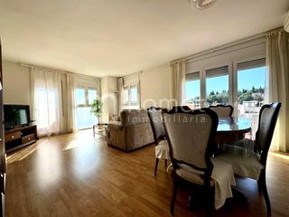 Pis a Centre. Piso en venta en blanes