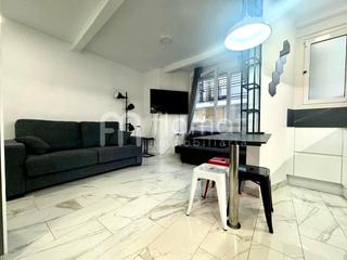Estudi a Centre. Estudio en venta en blanes