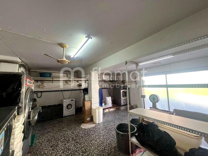 Foto 608e913c-6b68-4c4d-83fb-f316fa314294. Local commercial dans La plantera Blanes