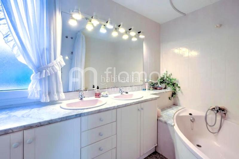 Foto a7ea712c-9f15-4ef4-bd91-06a07e5bfa2c. Casa con riscaldamento parcheggio piscina in Santa Cristina-Sant Francesc Blanes