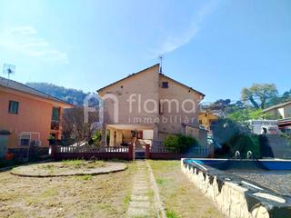 Masia a Massanes. Casa en venta en riuclar