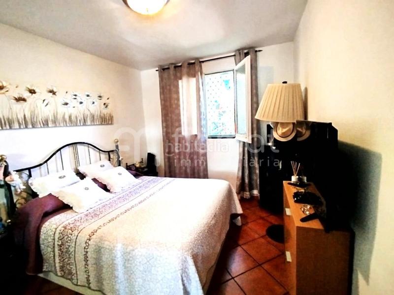 Foto 53ad0113-c1b9-413f-8352-570216d2128e. Masia amb aparcament piscina a Massanes