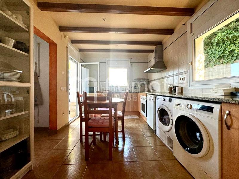 Foto 79077d41-b68f-4f99-8b93-e6c87e0968f0. Casa  en venta en residencial Blanes - vistamar Blanes