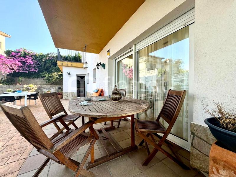 Foto 9f1f16c7-20e0-41aa-90ee-f59e0094d011. Casa  en venta en residencial Blanes - vistamar Blanes