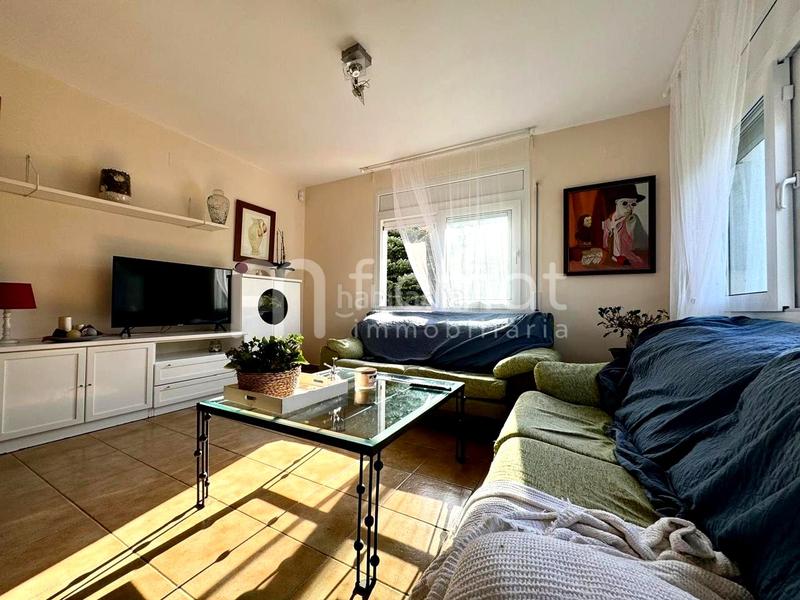 Foto a42b7016-555a-4cb8-8780-cc3bf1ea3cb9. Casa  en venta en residencial Blanes - vistamar Blanes