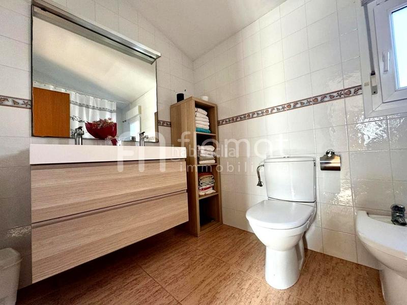Foto b24d5914-8bad-4eae-87b4-fd945c3fe45f. Casa  en venta en residencial Blanes - vistamar Blanes