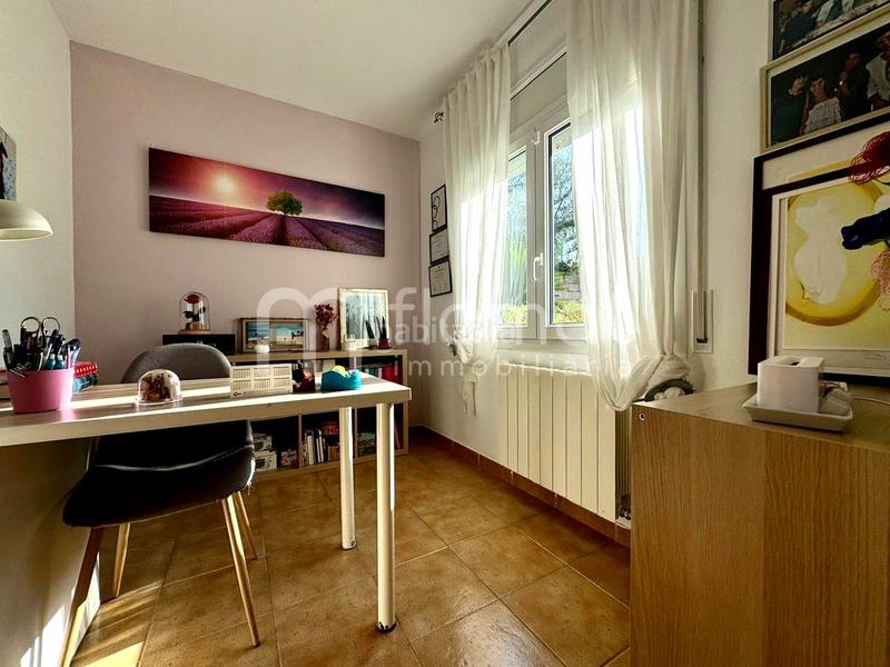 Foto d31fc158-f3dd-40dd-be72-bc0092d06f25. Casa  en venta en residencial Blanes - vistamar Blanes