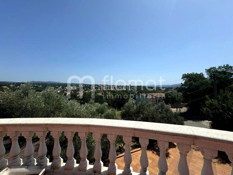 Foto 64537534-a674-4a4b-b23a-fbbf12aa2f52. Casa  en venta en Riells i Viabrea