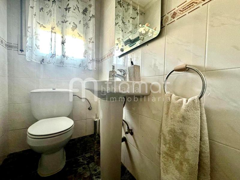 Foto 7f17631d-3de7-4c7a-b584-86414184ffae. Casa  en venta en Riells i Viabrea