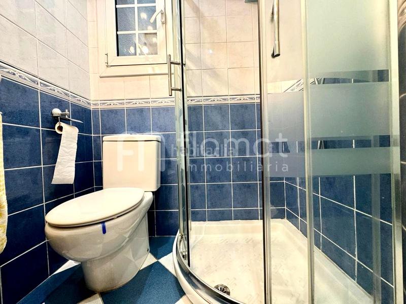 Foto c1666357-f7ca-499e-b32f-19daddda6ead. Planta baja  en venta en Centre Blanes