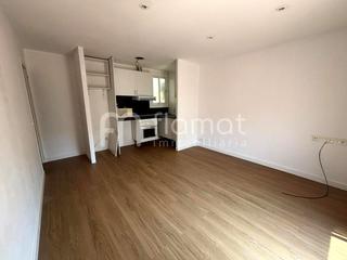 Pis a Centre. Piso en venta en blanes