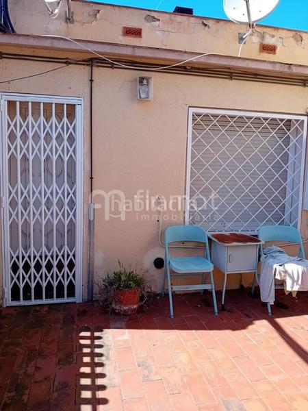 Foto c850acf4-fee8-423a-a53c-132ba2a8eeea. Casa  de pueblo en venta en Els Pavos Blanes