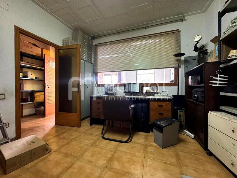 Foto 9b9ec2d4-ed7f-4078-9162-8b265783ef37. Local commercial dans La plantera Blanes