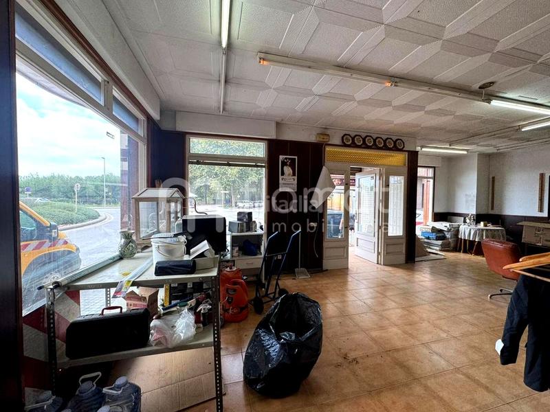 Foto d3fef3be-06a2-4cc9-a5ef-9313ab015c4f. Local commercial dans La plantera Blanes