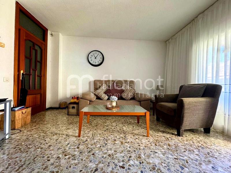 Foto 40289ba2-f5ee-400b-bec5-98710fe975b2. Affitto appartamento con piscina in Fenals Lloret de Mar