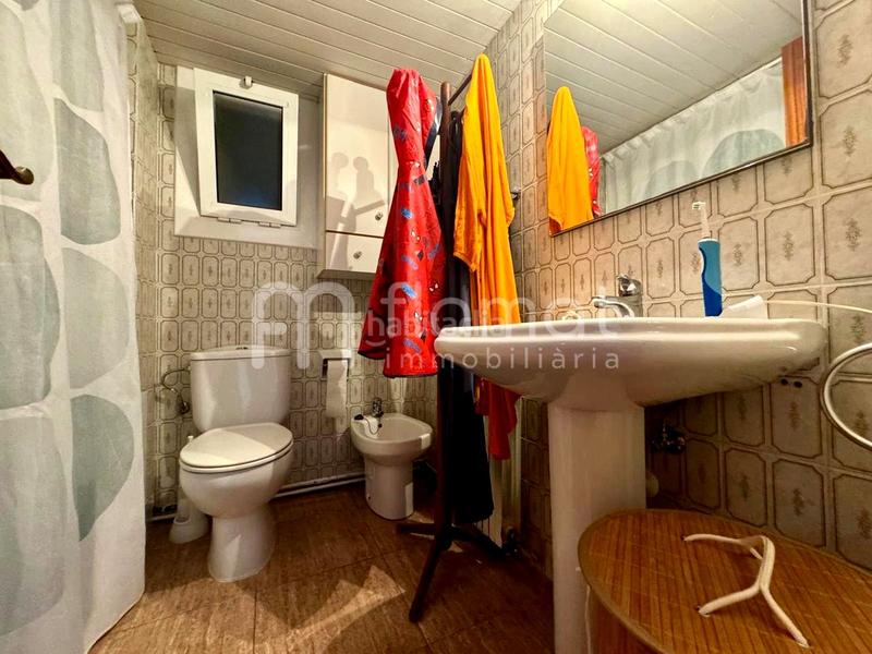 Foto 2a97f8b0-d83c-4fd4-9175-f96e8e4bc7a4. Location appartement avec piscine dans Fenals Lloret de Mar