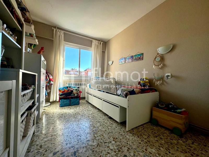 Foto 2aac8a00-1cfa-49c5-87c5-359da09db6ba. Rent flat with pool in Fenals Lloret de Mar