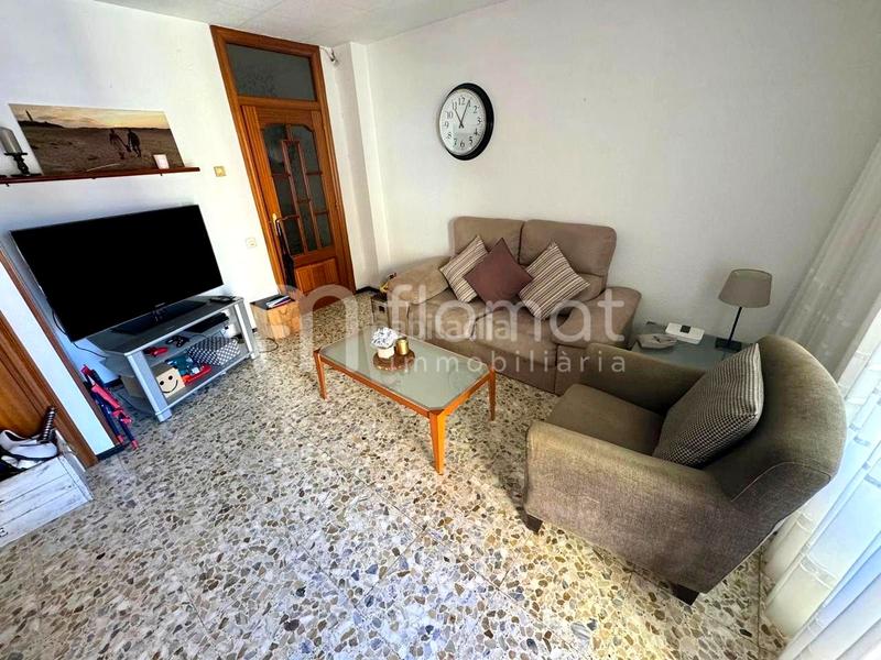 Foto edd68841-a83f-4883-a38b-0c452b322e77. Rent flat with pool in Fenals Lloret de Mar