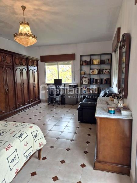 Foto 210815a2-8047-4921-b5e9-f02bff3c8794. Semi detached house with parking in Ayuntamiento Alhendín