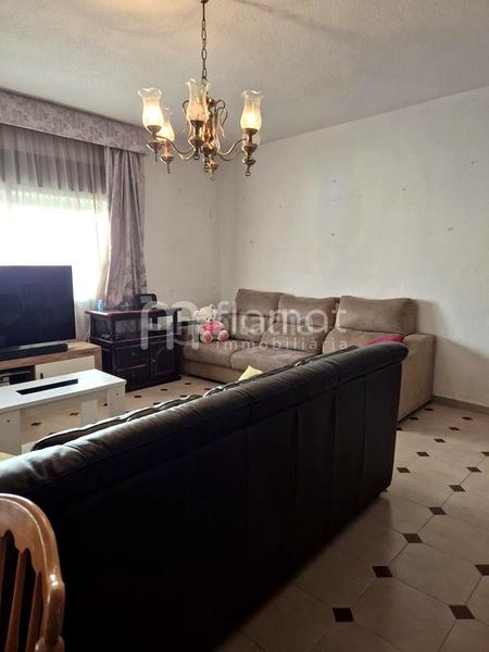 Foto 31843eff-b0de-4eb8-babb-f090540fa002. Semi detached house with parking in Ayuntamiento Alhendín