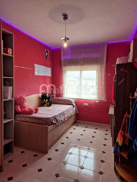 Foto 5234551e-7457-4b63-bb10-32168bbbcccc. Semi detached house with parking in Ayuntamiento Alhendín