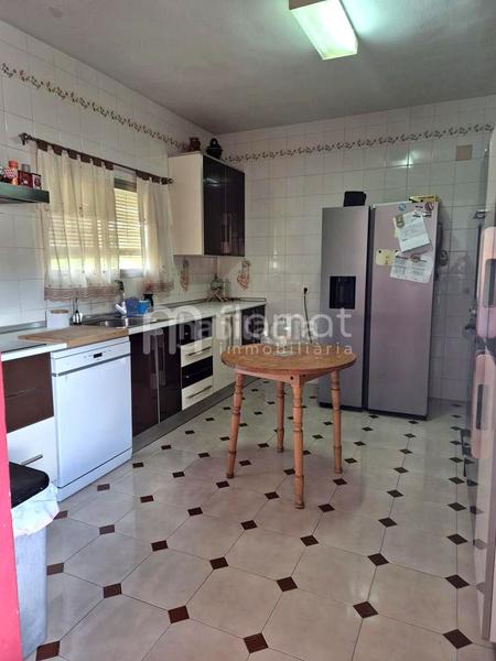 Foto f9389c08-0bba-4f47-8035-6d5f783fbeb5. Semi detached house with parking in Ayuntamiento Alhendín