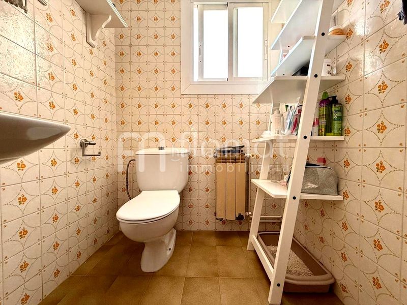 Foto 56a93216-ce6b-4d7b-a0aa-e8bdc594491b. Duplex avec chauffage parking dans Mont Ferrant-Joan Carles I Blanes