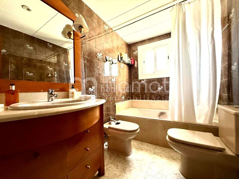 Foto e86f12b8-6ad0-4d37-8cf3-a8b5c3cc0730. Duplex avec chauffage parking dans Mont Ferrant-Joan Carles I Blanes