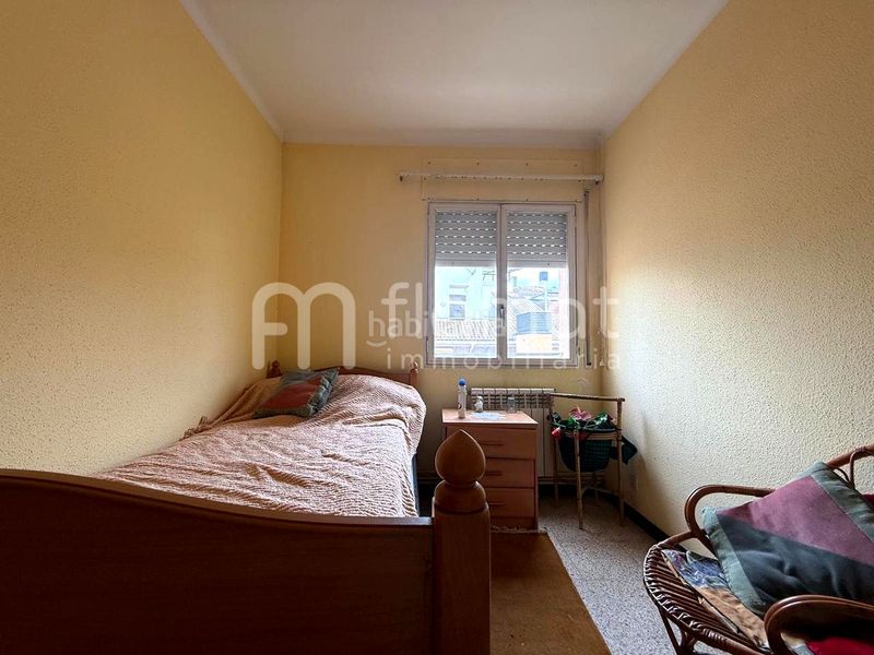 Foto 8ed4742e-afd3-40f8-bed3-88d9599173c5. Piso se vende piso en Mont Ferrant-Joan Carles I Blanes