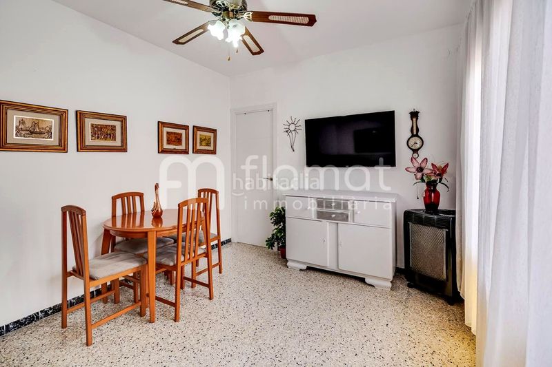 Foto 343231b7-a82d-44e4-8c2d-f068ee2d6858. Pis a Els Pavos Blanes