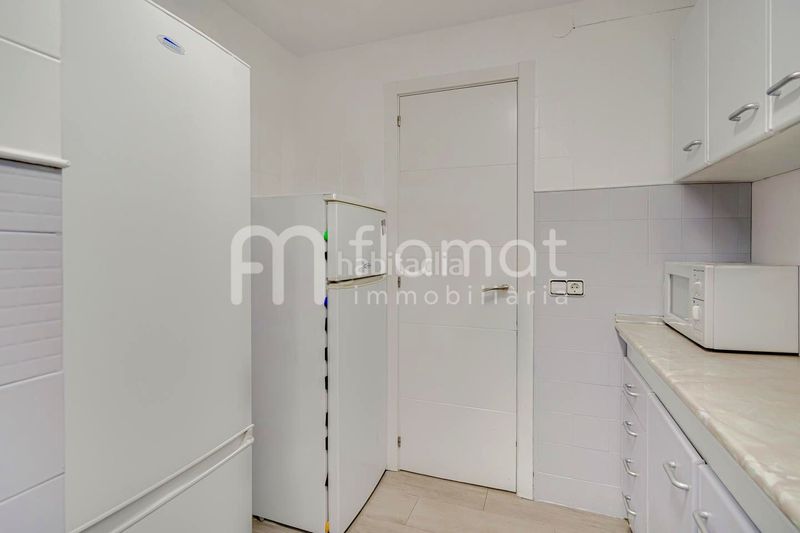 Foto 3b62c40f-a0aa-4361-80a9-13ef6be96bef. Pis a Els Pavos Blanes