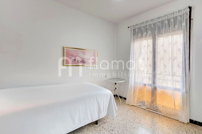 Foto 5f053c4d-714f-465e-abe9-8cfa4f629e7b. Pis a Els Pavos Blanes