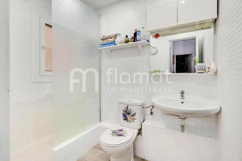 Foto 62c9ea7f-ebe8-4c8e-b2eb-40b2b019a6b6. Pis a Els Pavos Blanes
