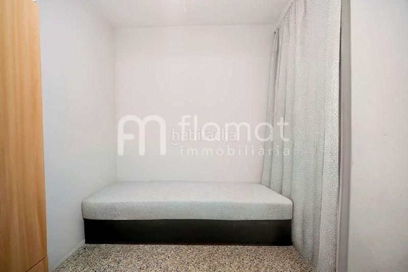 Foto ecd5f592-9d3f-4e03-9718-625165b7c2c5. Pis a Els Pavos Blanes