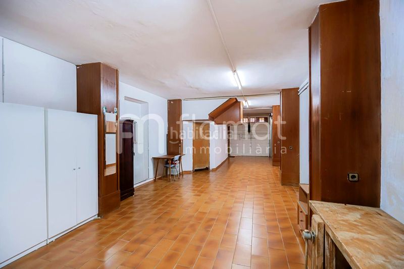 Foto 024a80ff-e430-4c65-8f51-13e2f26528ae. Casa amb aparcament a Centre Blanes