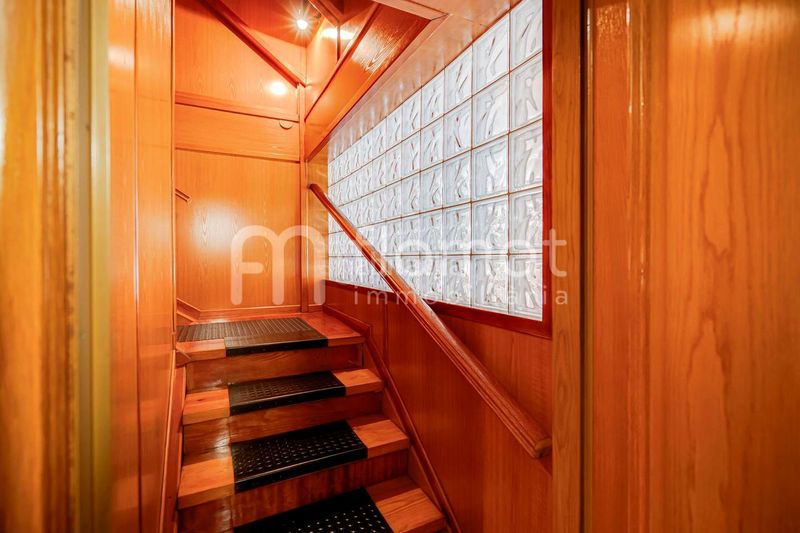Foto 0b8b60bf-cadb-40e6-83a1-818b2d7ca393. Casa amb aparcament a Centre Blanes