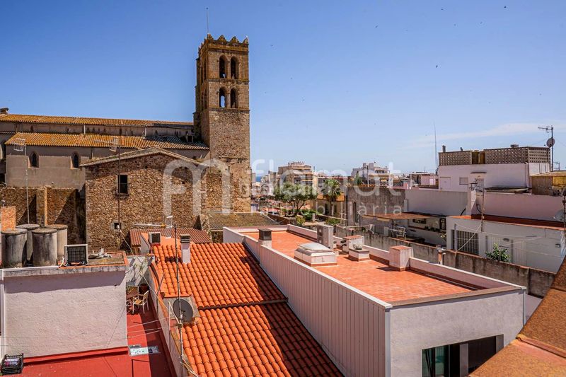 Foto 5ab18835-acc7-4b6f-a466-1487fd0cfb94. Casa amb aparcament a Centre Blanes