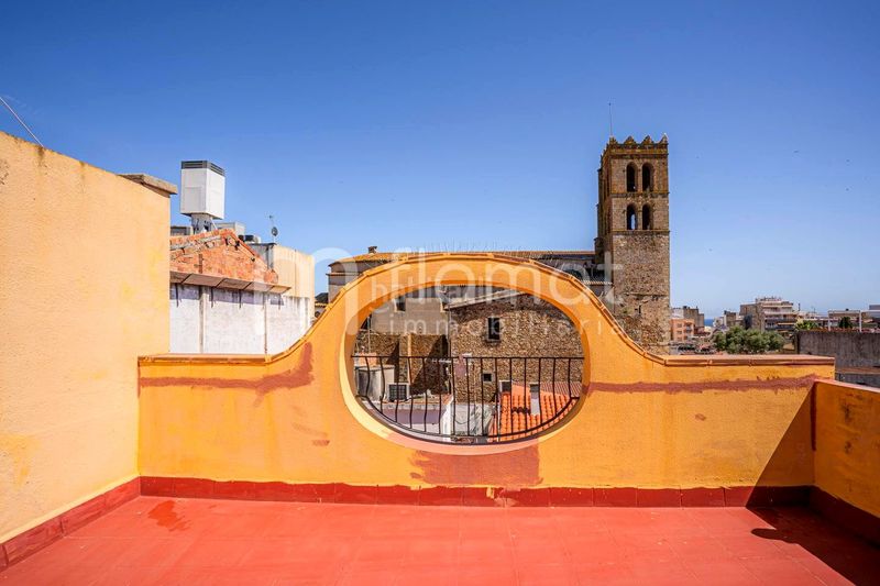 Foto 91a06cf4-1411-4263-bff7-494eb2b263ad. Casa amb aparcament a Centre Blanes